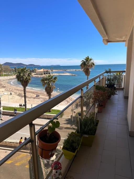 Appartement Panoramique Sur Mer 툴롱 외부 사진