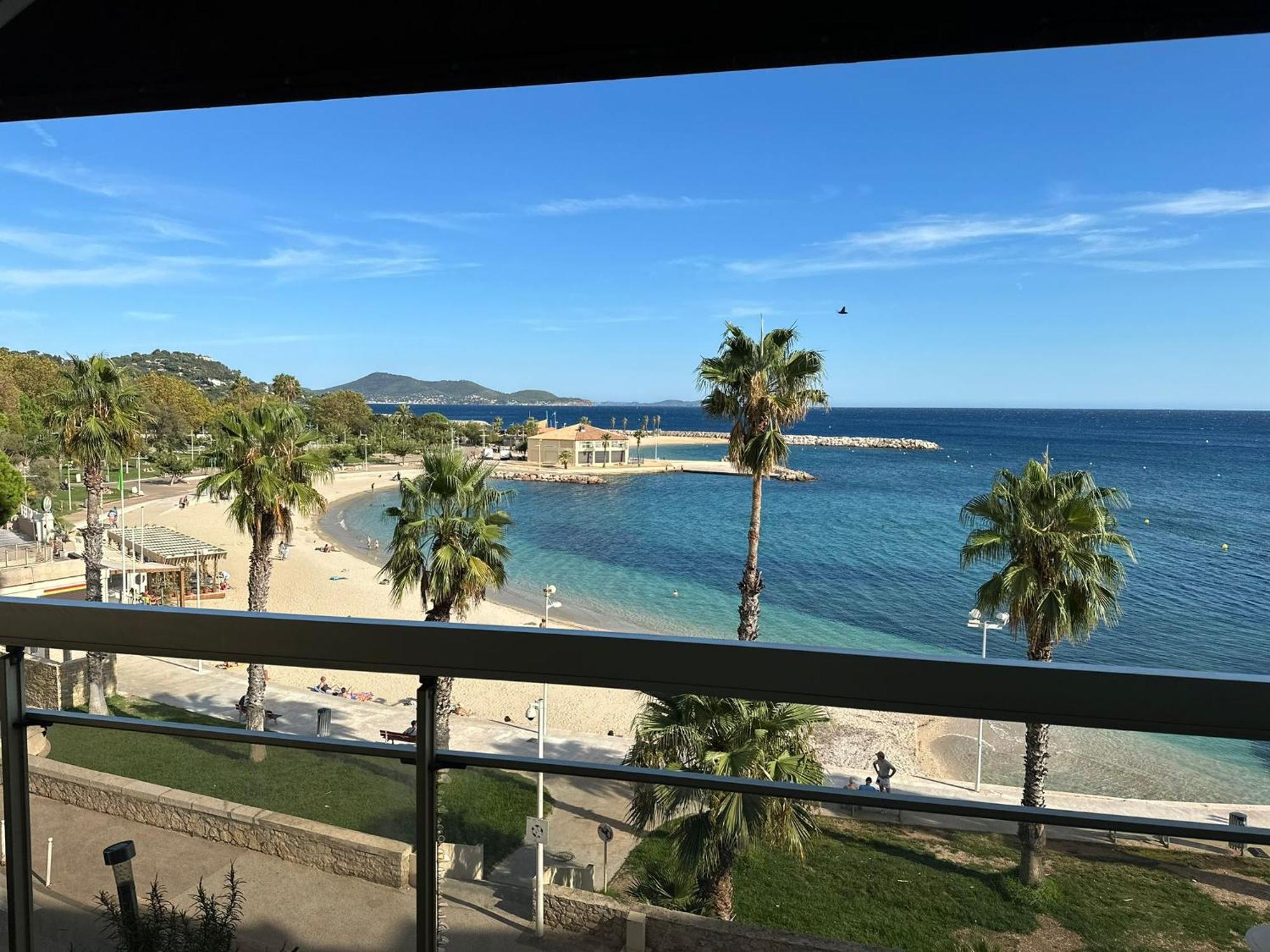 Appartement Panoramique Sur Mer 툴롱 외부 사진